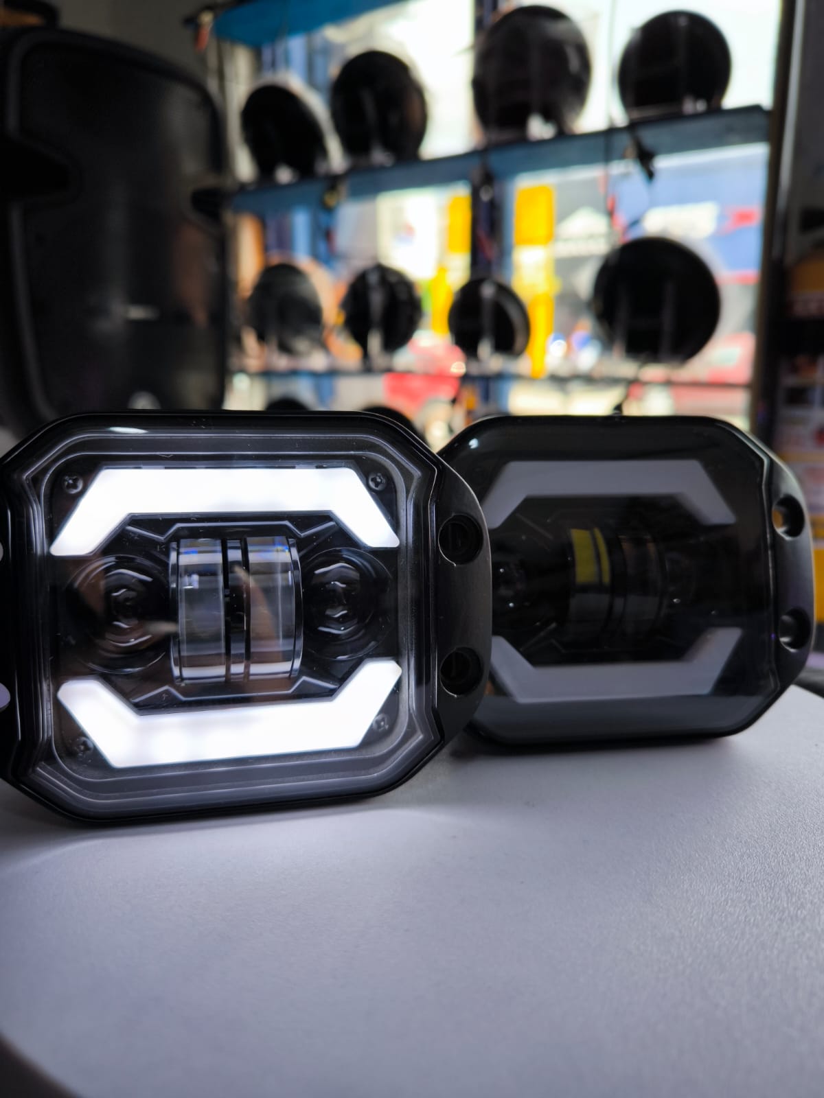 Miniatura 6 de PAR EXPLORADORAS CONECTOR H4 (TB047)